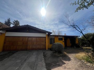 Venta casa Barrio Wilri Chacras de Coria Mendoza