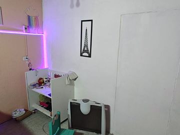 Casas Multifamiliar 7 amb en Venta Loma Hermosa