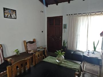 Casas Multifamiliar 7 amb en Venta Loma Hermosa