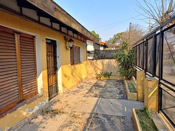 Casas Multifamiliar 7 amb en Venta Loma Hermosa