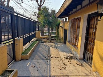 Casas Multifamiliar 7 amb en Venta Loma Hermosa
