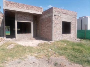 VENTA DE CASA  EN BARRIO NAUTILUS COUNTRY NAUTICO