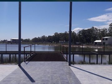 VENTA DE CASA  EN BARRIO NAUTILUS COUNTRY NAUTICO