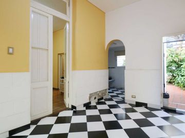 HERMOSA CASA FLORESTA  5 AMB C QUINCHO !