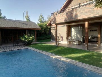 Casa en venta en PEÑALOLÉN