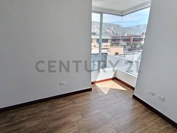 CASA DE VENTA EN POMASQUI