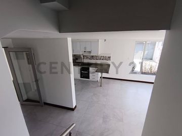 CASA DE VENTA EN POMASQUI
