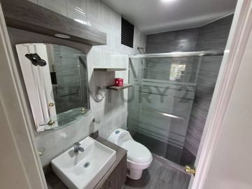 En Venta departamento en Balcones del Norte de 135m2 al norte de Quito