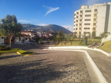 En Venta departamento en Balcones del Norte de 135m2 al norte de Quito
