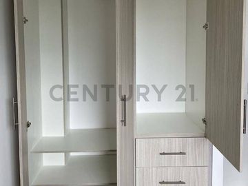VENTA DE HERMOSA CASA CON VISTA AL MAR