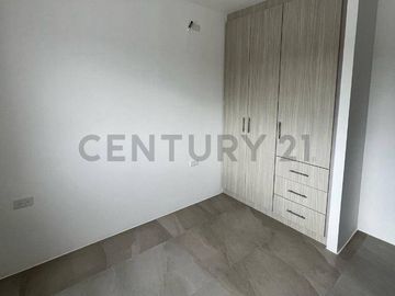 VENTA DE HERMOSA CASA CON VISTA AL MAR