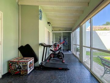 CASA A LA VENTA