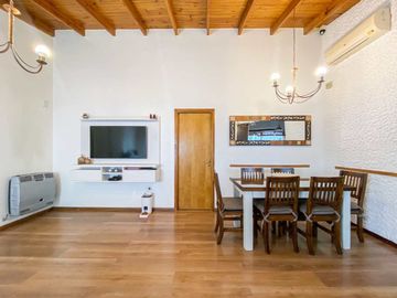 CASA A LA VENTA