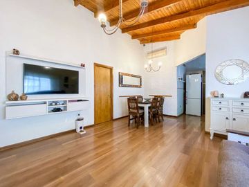 CASA A LA VENTA