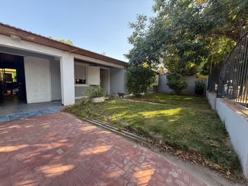 VENTA CASA 3 DORMITORIOS ALTA BARDA