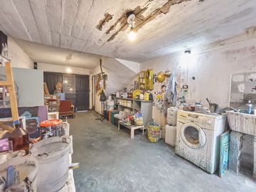Venta PH 3 ambientes cochera Olivos a refaccionar