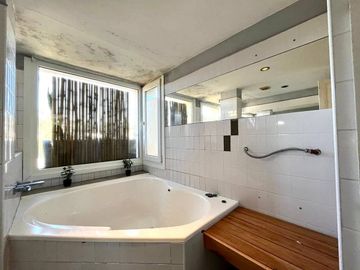 Venta casa 6 amb en Barrio El Aromo APTA CREDITO