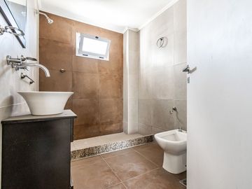 ALQUILER PH 3 AMB DUPLEX PALOMAR 2  COCHERAS