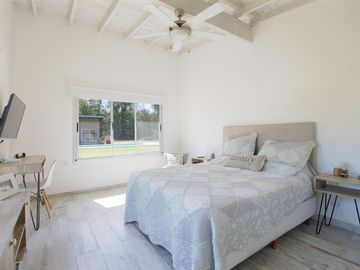 EL ADUAR CASA 4 AMB DEP PILETA ZARATE
