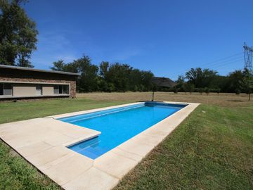EL ADUAR CASA 4 AMB DEP PILETA ZARATE
