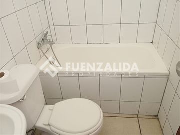 Casa en Venta en Pasaje Padre Gustavo Le Paige / Av. Aeropuerto