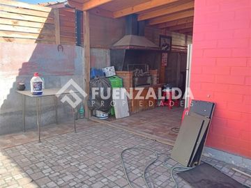 Casa en Venta en Pasaje Padre Gustavo Le Paige / Av. Aeropuerto