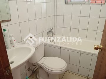 Casa en Venta en Pasaje Padre Gustavo Le Paige / Av. Aeropuerto
