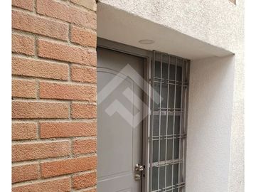 Casa en Venta en Nemesio Antunez / Ofelia Oriente