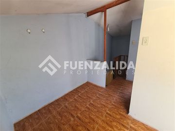Casa en Venta en Casa en Curacaví Sector Germán Riesco