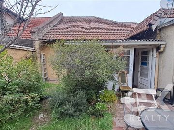 Casa en Venta en Cousin con Seminario