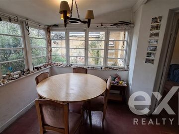 Casa en Venta en Cousin con Seminario