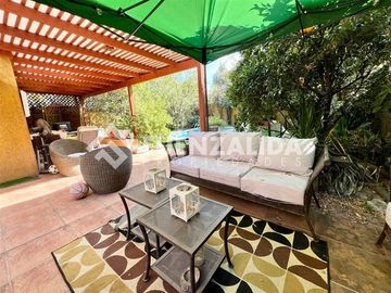 Casa en Venta en Av Consistorial / Francisco Otta