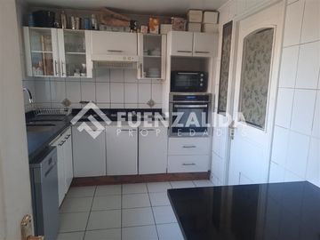 Casa en Venta en Av Consistorial / Francisco Otta