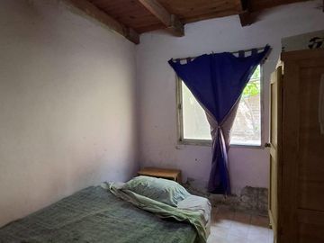 En Venta, Casa de 3 dormitorios, a reciclar,  B° Confluencia, Neuquén
