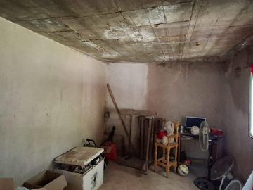 En Venta, Casa de 3 dormitorios, a reciclar,  B° Confluencia, Neuquén