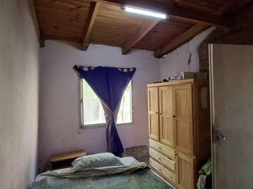 En Venta, Casa de 3 dormitorios, a reciclar,  B° Confluencia, Neuquén