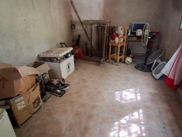 En Venta, Casa de 3 dormitorios, a reciclar,  B° Confluencia, Neuquén