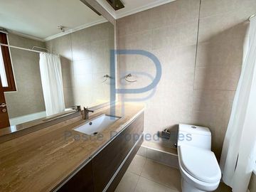 HERMOSO DUPLEX CON MARAVILLOSA VISTA DESPEJADA