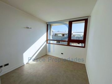 HERMOSO DUPLEX CON MARAVILLOSA VISTA DESPEJADA