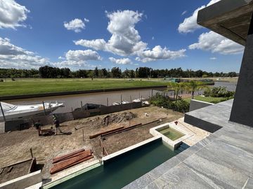Casa en  Venta y. Alquiler en El Yacht Nordelta