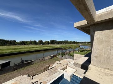 Casa en  Venta y. Alquiler en El Yacht Nordelta