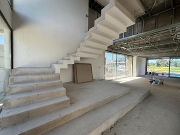 Casa en  Venta y. Alquiler en El Yacht Nordelta