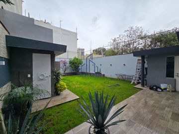 CASA EN VENTA EN PEDREGAL DE SAN NICOLÁS, TLALPAN.