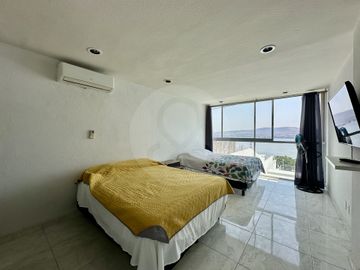 COLINAS DEL LAGO Casa en condominio en venta en Pueblo Tequesquitengo