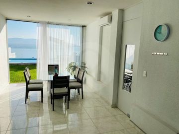 COLINAS DEL LAGO Casa en condominio en venta en Pueblo Tequesquitengo
