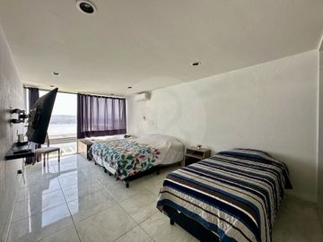 COLINAS DEL LAGO Casa en condominio en venta en Pueblo Tequesquitengo