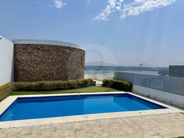 COLINAS DEL LAGO Casa en condominio en venta en Pueblo Tequesquitengo