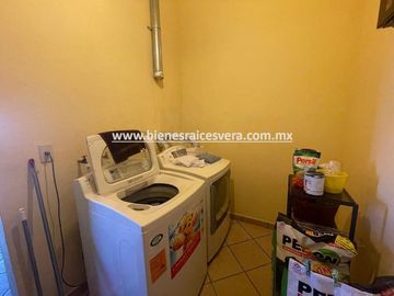 CASA EN VENTA EN EL JAZMIN, SN JUAN DEL RIO, QRO. Fanny