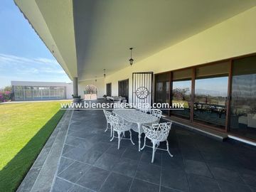 CASA EN VENTA EN EL JAZMIN, SN JUAN DEL RIO, QRO. Fanny