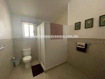 CASA EN VENTA EN EL JAZMIN, SN JUAN DEL RIO, QRO. Fanny